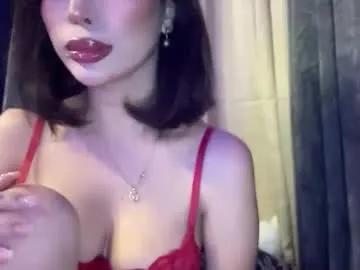 weebu010 on Chaturbate 