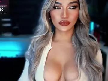 Freechat womanofyourdesire_ts on Chaturbate