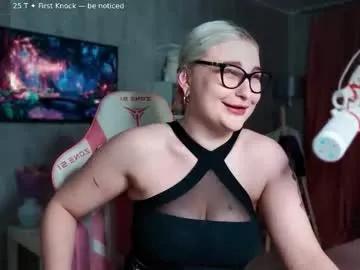 Freechat wounded_goddess on Chaturbate