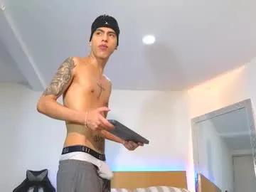 Group wyatt_rose on Chaturbate