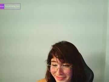 Freechat yulienne on Chaturbate