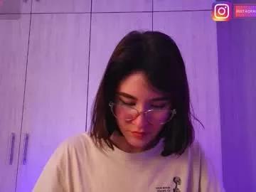 Freechat yulienne on Chaturbate