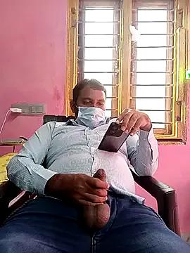 Freechat adicma123 on StripChat