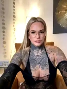 Freechat AileenInkOfficial on StripChat