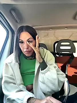 Freechat AileenInkOfficial on StripChat