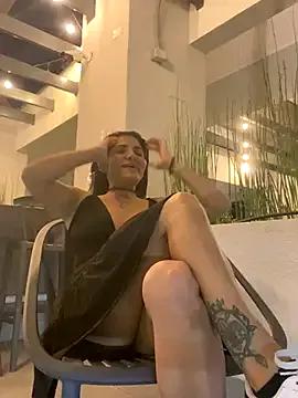 AlejandritaMilano — Flash tits