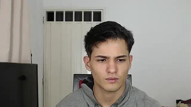 Freechat Alex_mojica on StripChat