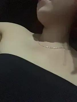 Alysson_LS — Flash tits