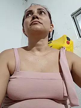 Amanda39 on StripChat 