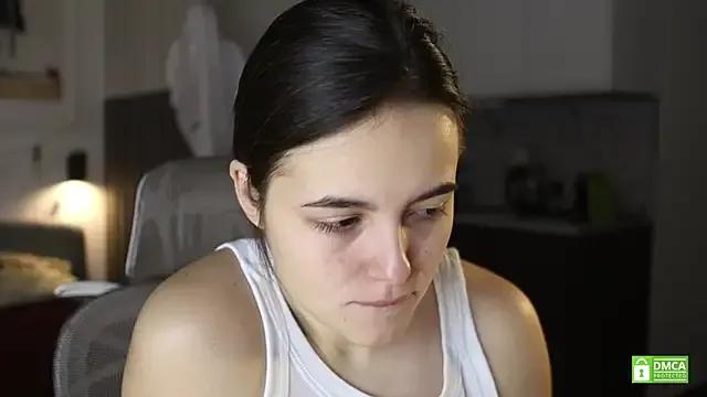 Freechat amelie_shine on StripChat