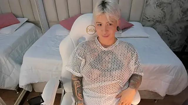 Freechat amy_ink on StripChat