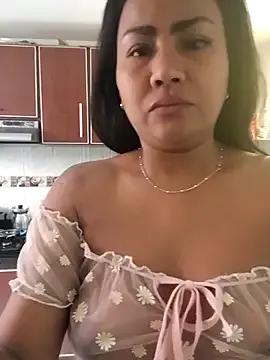 Freechat Ariana_Rodriguez on StripChat