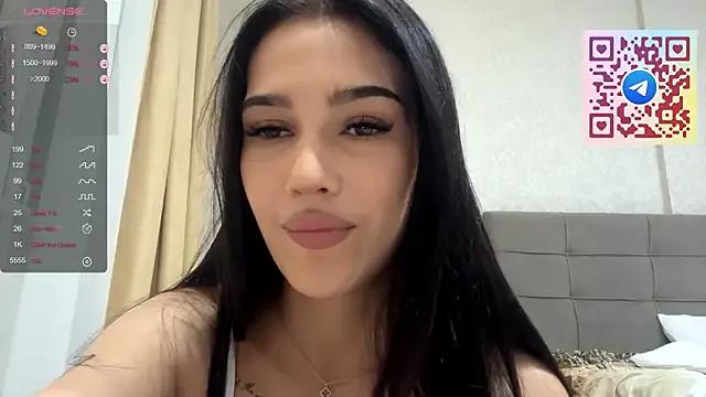 AuraJefcoat on StripChat 