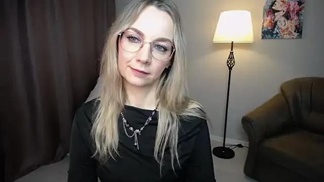 Private Ava_Elior on StripChat