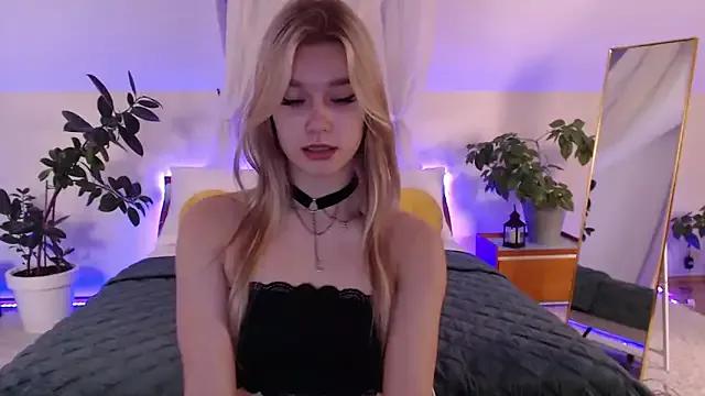 Freechat BattyMelody on StripChat