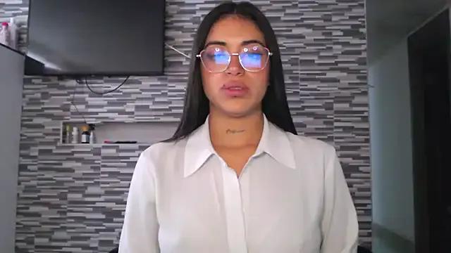 Carla_Bennett__ — KISS FRENCH