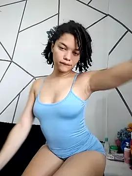 Freechat ChloeRaviss on StripChat