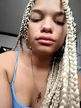 Freechat ChloeRaviss on StripChat