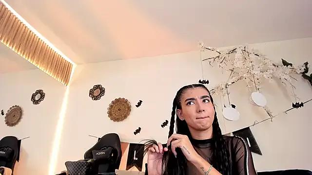 Freechat cloe_taylor__ on StripChat