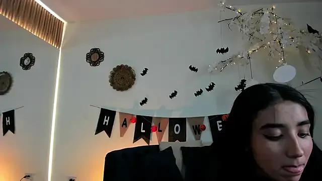 Freechat cloe_taylor__ on StripChat