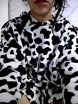 Freechat ElaRuil69 on StripChat