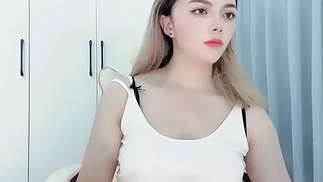 Freechat Eloise131499 on StripChat