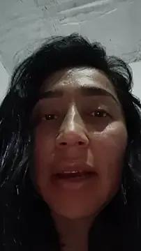 Elowyn — Squirt in leggings  In public