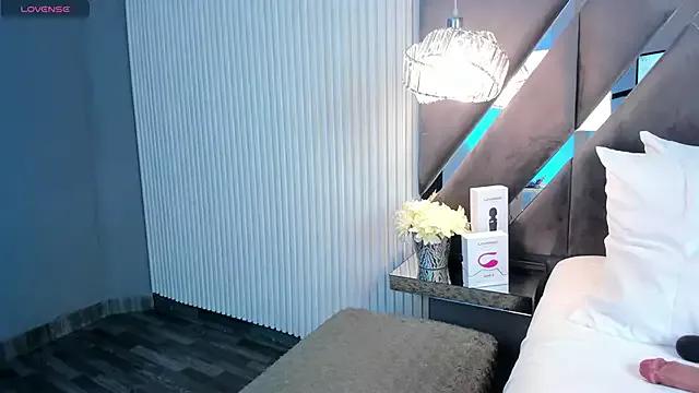 Freechat EmilyCortex on StripChat