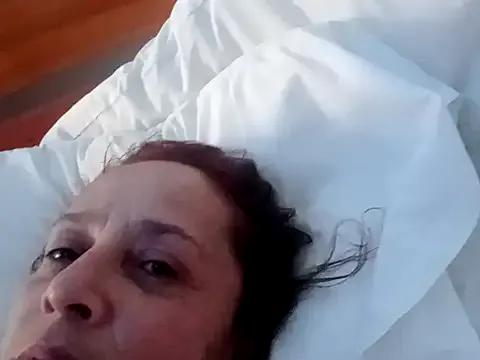 Freechat Emilyjunn on StripChat