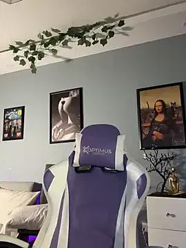 hannachris- on StripChat 