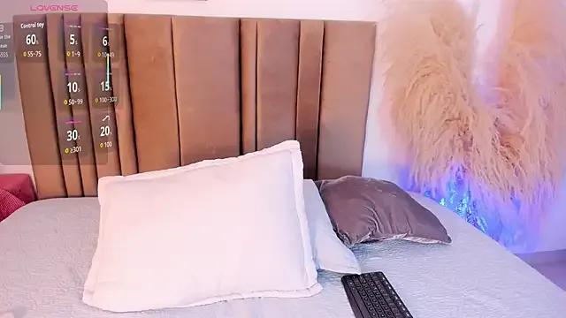 jashh_ — Off bra and slap tits x10 