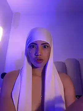 Freechat jhalila on StripChat