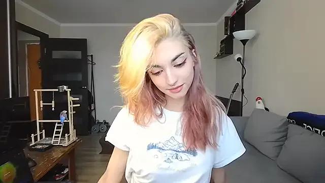 JillianBozak on StripChat 