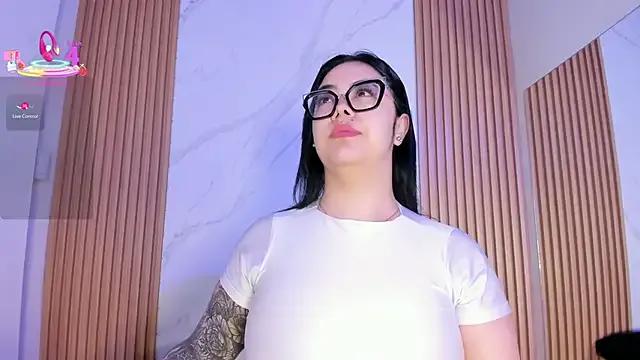 Freechat juicy_led_ on StripChat