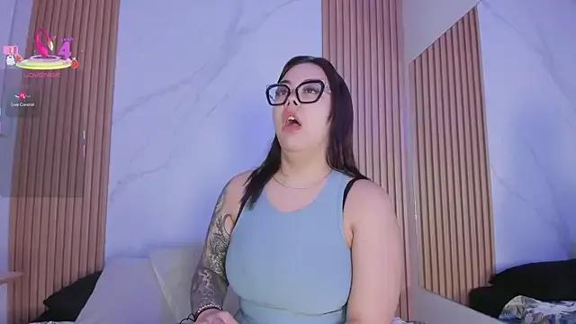 Freechat juicy_led_ on StripChat