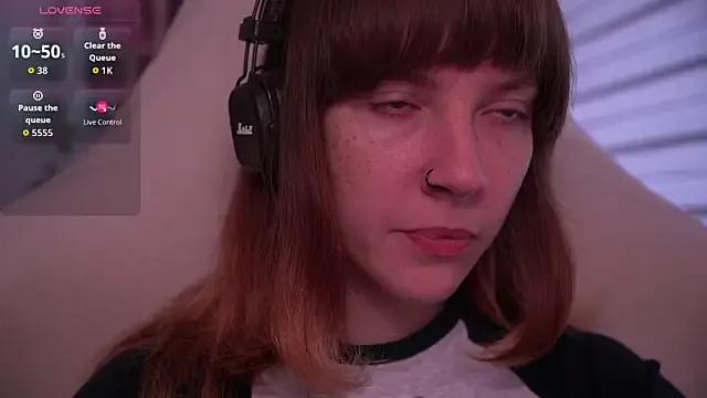 Freechat juliapie on StripChat