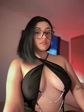 kenndall_21 on StripChat 