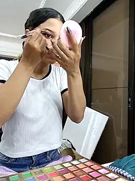 Freechat LadyAvalon on StripChat