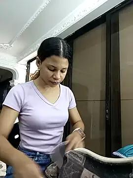 Freechat LadyAvalon on StripChat