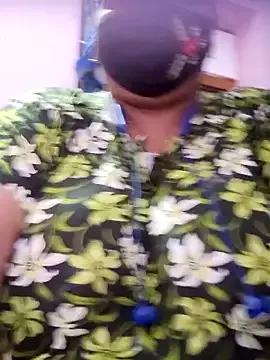 lathikaqueentamil — Boobs show