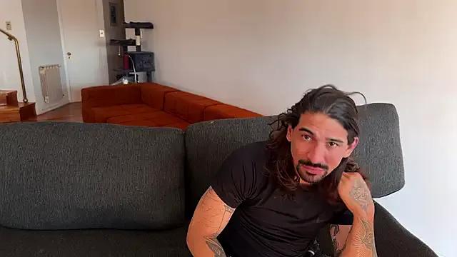 Freechat lenruy on StripChat