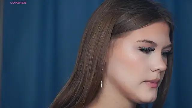 Freechat LilyHeupel on StripChat