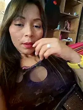 Freechat lindasexy12 on StripChat