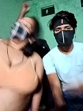 Freechat LoveOnStream on StripChat