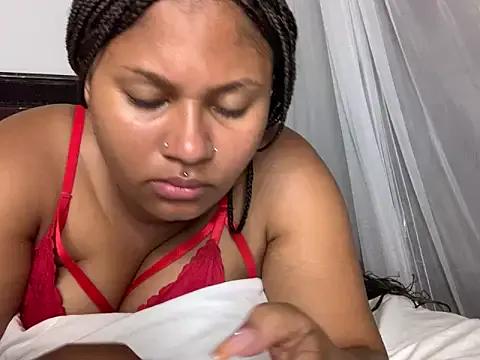 StripChat madell is Freechat madell — Fuck my pussy with my finger