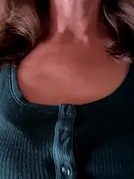 Freechat MaiseKnox on StripChat