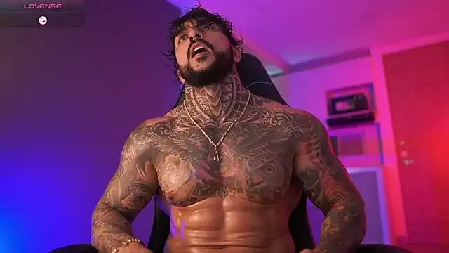 Freechat mariano_costa on StripChat