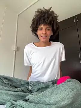 Freechat Max_Rain on StripChat