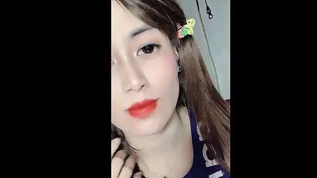 MiAnna-Lovee — Freechat on StripChat