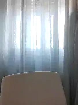 Freechat Milfporcona on StripChat